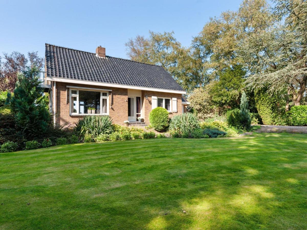 Cozy Vacation Home With A Private Garden Mantinge Eksteriør bilde