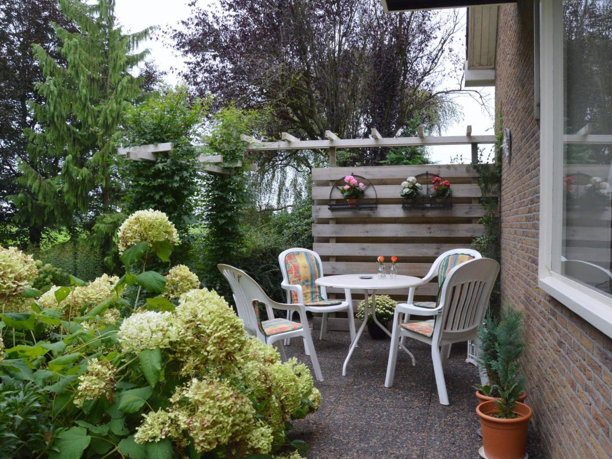 Cozy Vacation Home With A Private Garden Mantinge Eksteriør bilde